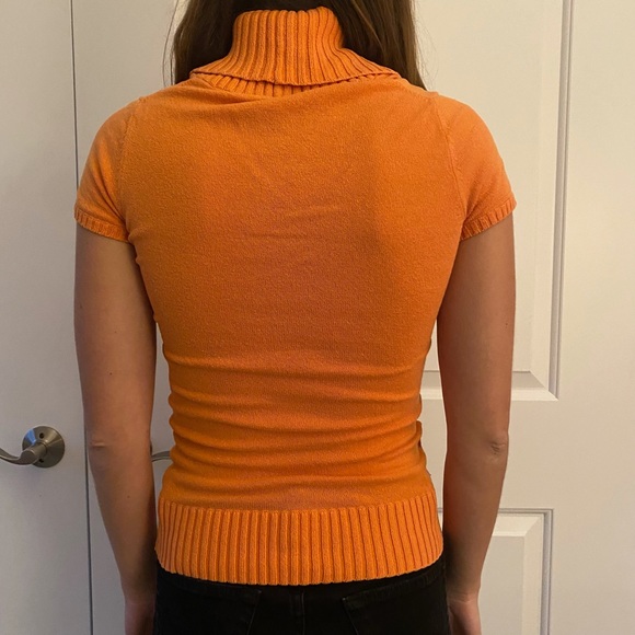 BCBG Orange Short Sleeve Sweater - Picture 3 of 3
